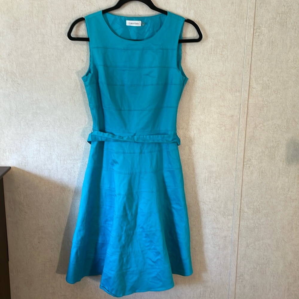Calvin Klein turquoise sleeveless midi dress w/matching belt & polyester lining